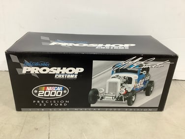 ERTL Precision 1932 Ford Diecast Collectible *new in box*