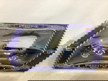 1932 Cadillac Sport Phaeton diecast collectible(new in box)
