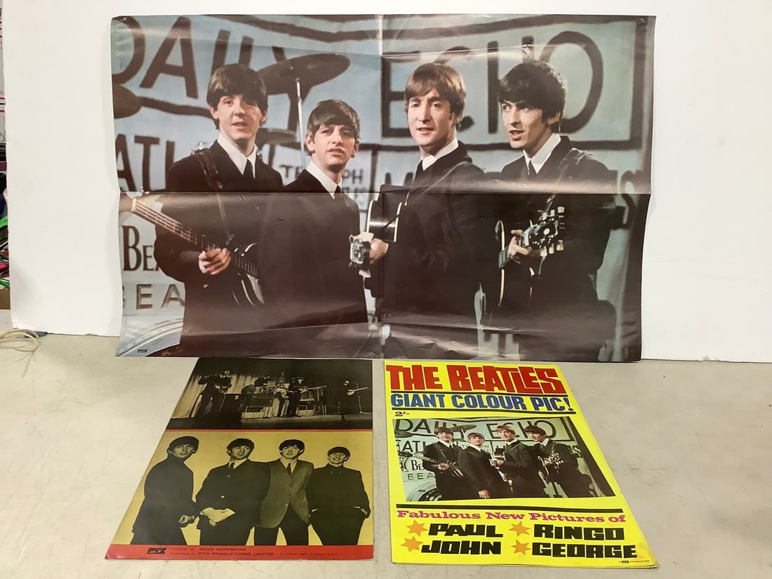 Beatles Color Posters (29.5inx19.25in): Beatles Color Posters (29.5inx19.25in)