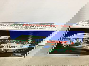 Hess Emergency Truck *new in box*
