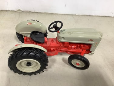 1954 Ford S40 Diecast Model