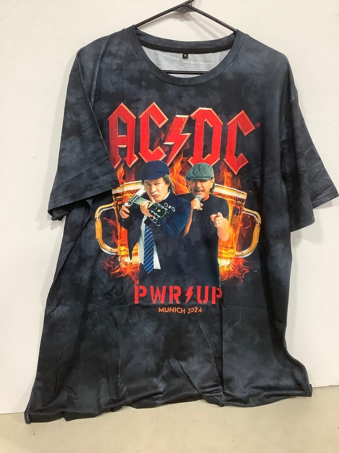 ACDC Munich 2024 tshirt(XL) (1 of 1)