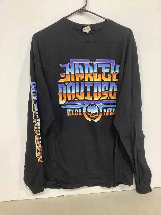 Harley Davidson long sleeve shirt(XL): Harley Davidson long sleeve shirt(XL)