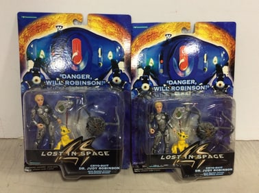 Lost in Space Collectibles (Dr Judy Robinson) *new in box*