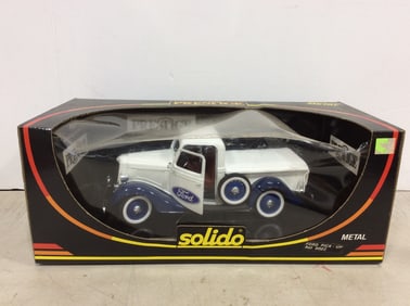 Solido Prestidge Ford Pick Up Diecast Collectible *new in box*