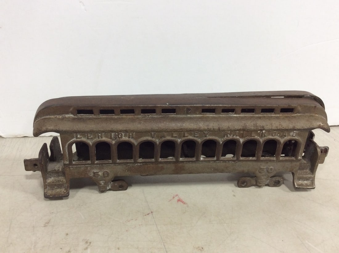 Lehigh Valley Railroad cast iron train collectible(13in.long) (1 of 1)