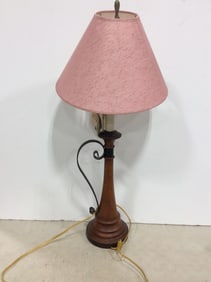 Sedgefield by Adams lamp(33in.tall)