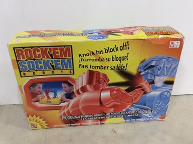 Rock em Sock em robots
