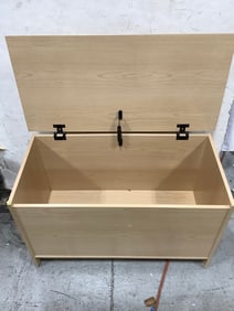 Empty Wooden Chest (32inx15.5inx20in)