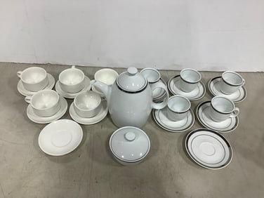 CP Colditz tea set(pitcher, cups, plates, and more)