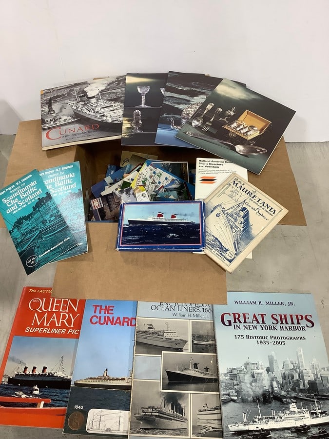 Various ship books, photographic prints, and more: Various ship books, photographic prints, and more