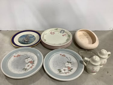Ceramic Plates, Pepper and Salt Shaker, and more (Pfaltzgraff, etc-tallest 5.5in.)