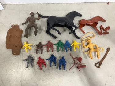 Vintage cowboys and indians toys