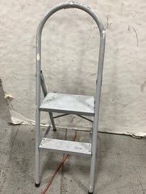 Fold up ladder