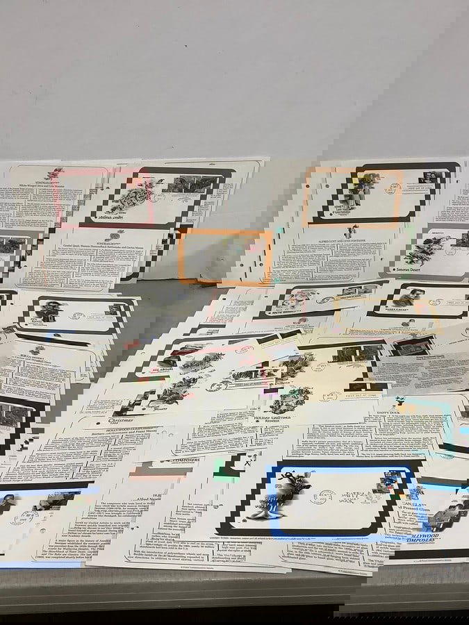 Vintage Postal commemorative 1999 U.S. First Day Covers: Vintage Postal commemorative 1999 U.S. First Day Covers