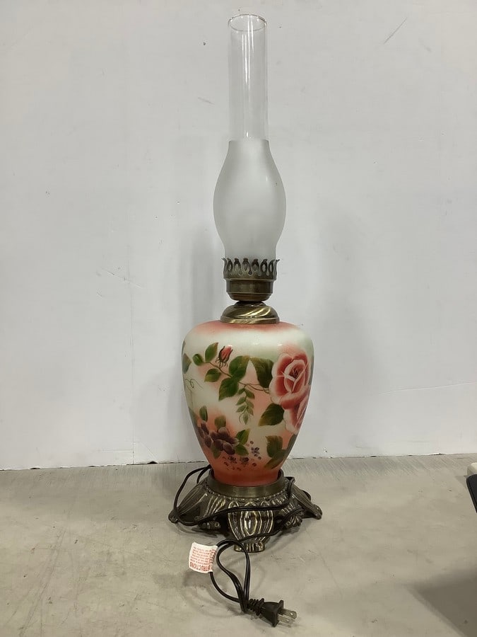 Vintage hand painted floral oil lamp(29in.tall): Vintage hand painted floral oil lamp(29in.tall)