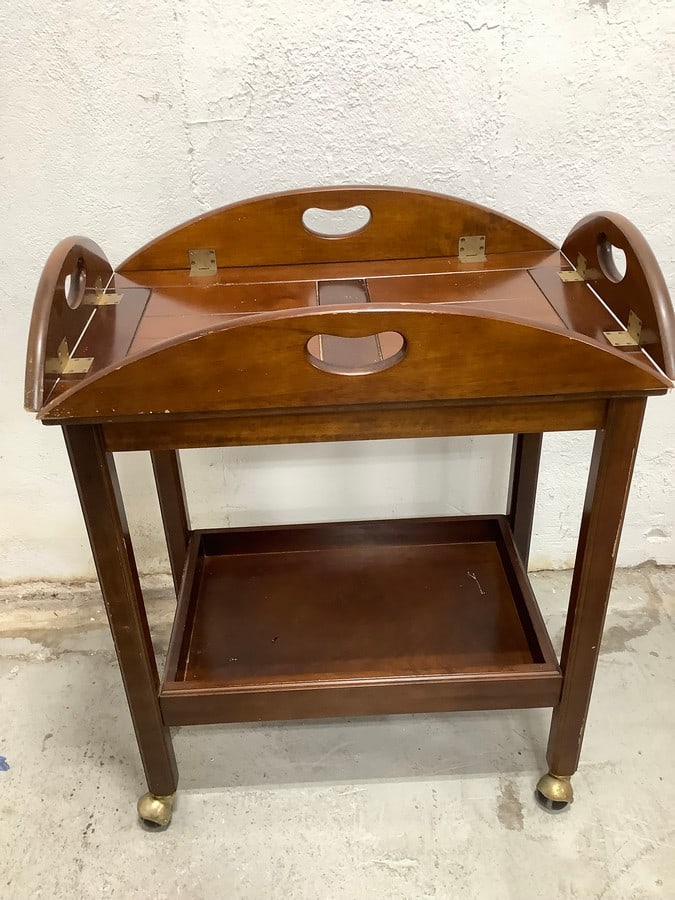 Bombay Company Tea Cart (33inx27.5inx18in)