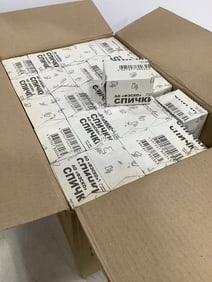 Wooden matchsticks(100 packages-1000 total)