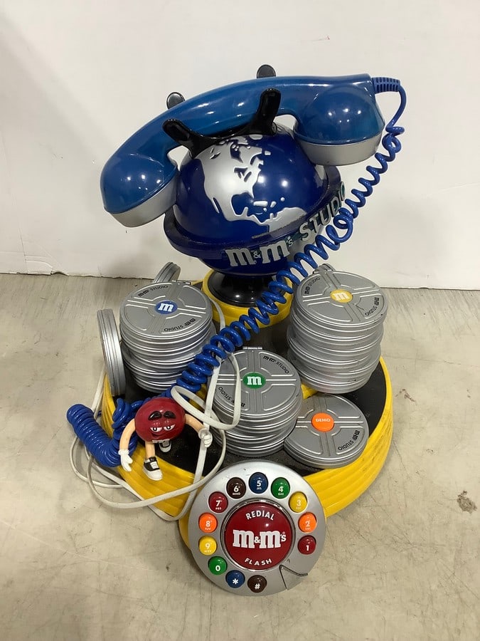 M&M's studio phone: M&M's studio phone