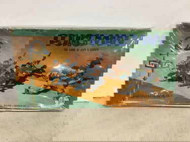 Vintage Policeman Board Game