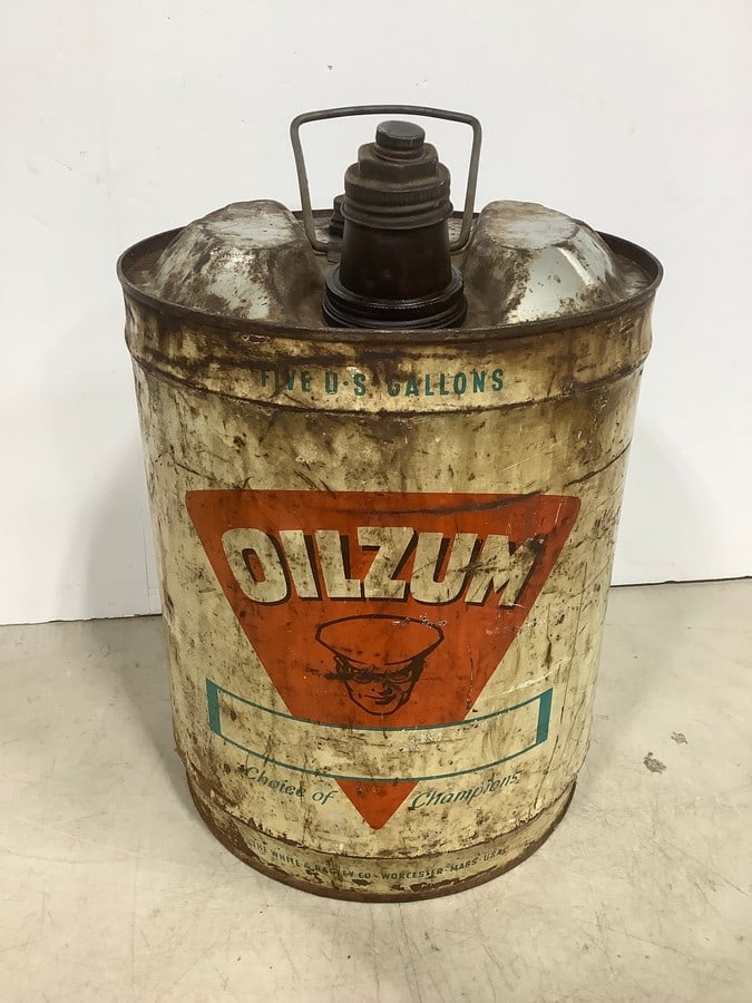 Vintage 5 Gallon Oilzum Can (1 of 1)