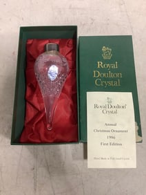 Annual first edition 1986 Christmas ornament