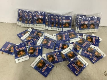 NY Mets 2005 pin collection-(Glavine-number 47) pins