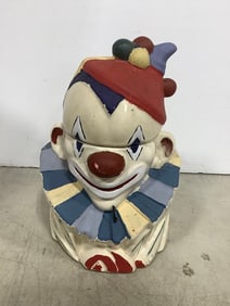 McCoy clown cookie jar(10.5in.tall)