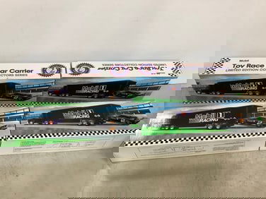 Mobil Toy Race car carriers(new in box)