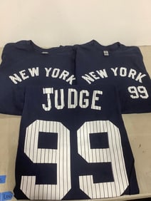 Aaron Judge Yankees tshirts(XL)