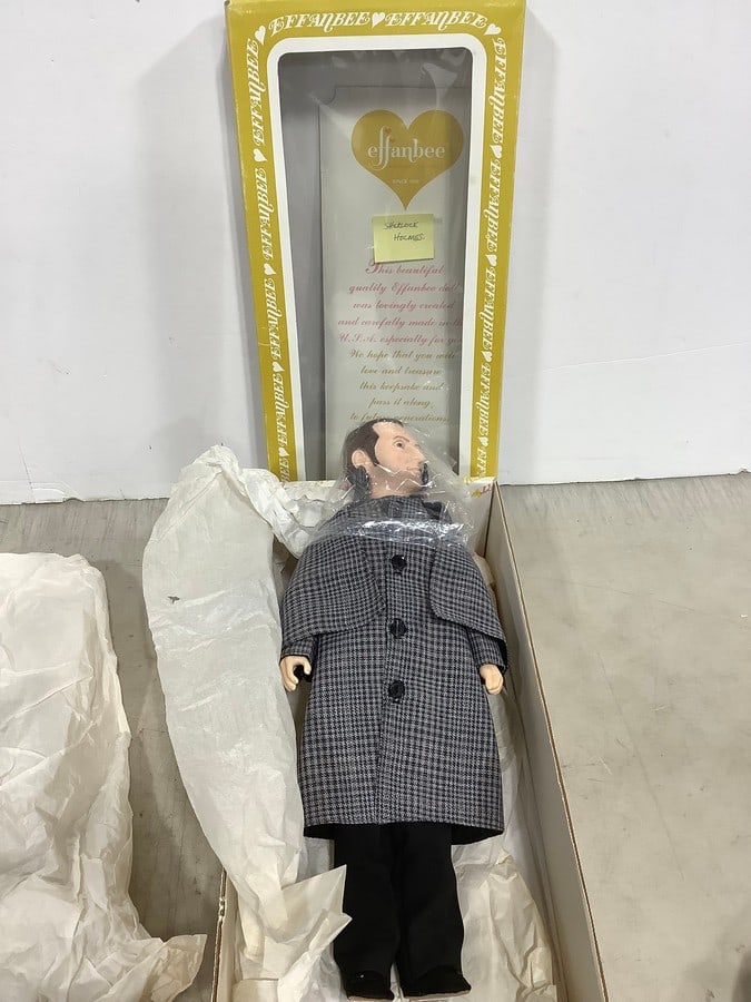 Effanbee Sherlock Holmes doll in box (1 of 1)