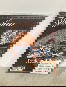 NY Yankees 1998 Official Yearbook