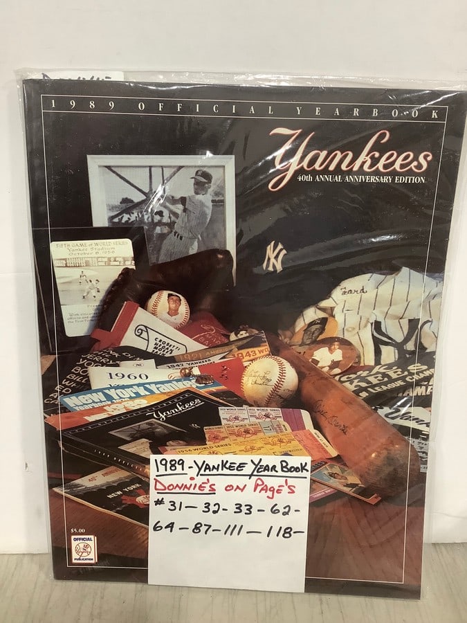 NY Yankees 1989 Official Yearbook (1 of 1)