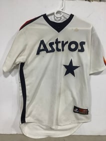Astros MLB shirt(Medium)
