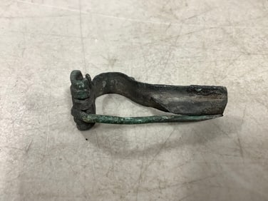 Dug Ancient Ruin Symbol