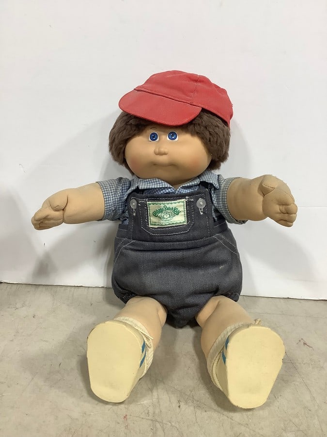 Cabbage patch kids doll: Cabbage patch kids doll