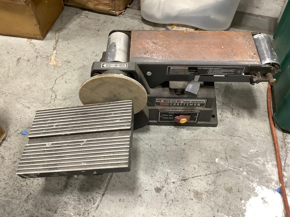 Craftsman 4'' belt and 6'' disc sander (1 of 1)