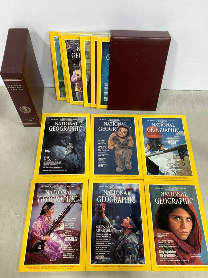 Various National Geographic Magazines with Cases (1 of 1)