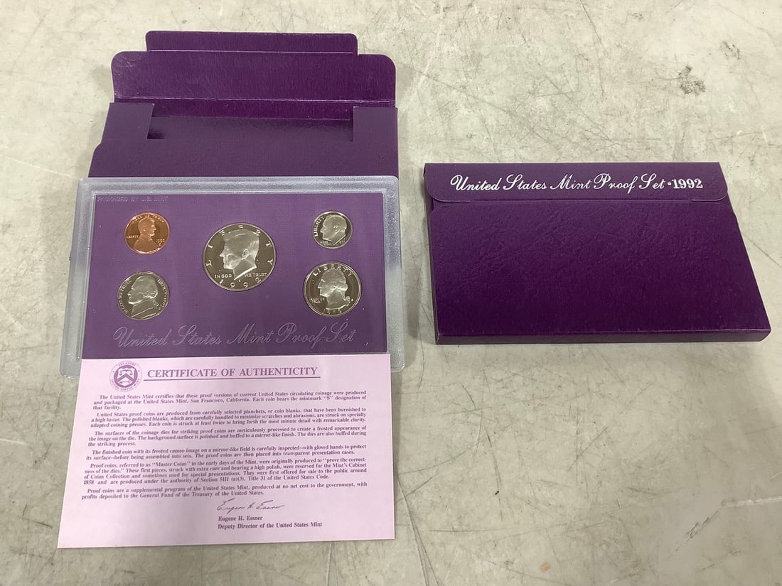 1992 United States Mint proof coin sets (1 of 1)