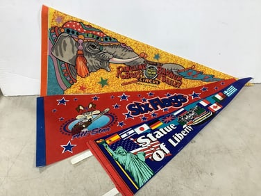 Banners(Statue of Liberty, Six Flags, Ringling Bros Barnum and Bailey-30in.longest)