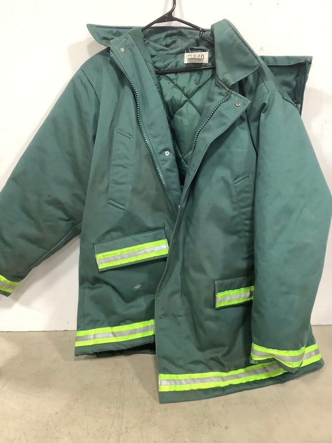 Large heavy duty coat(XL): Large heavy duty coat(XL)