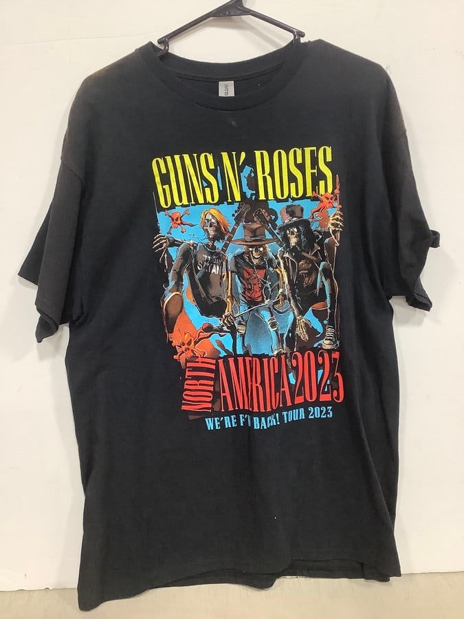 Guns n Roses tshirt(L): Guns n Roses tshirt(L)