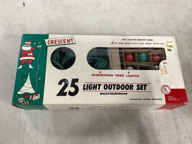 Vintage Crescent Christmas outdoor light set