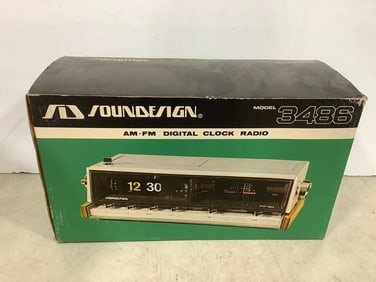 Soundesign AM-FM digital clock radio in box(model:3486)