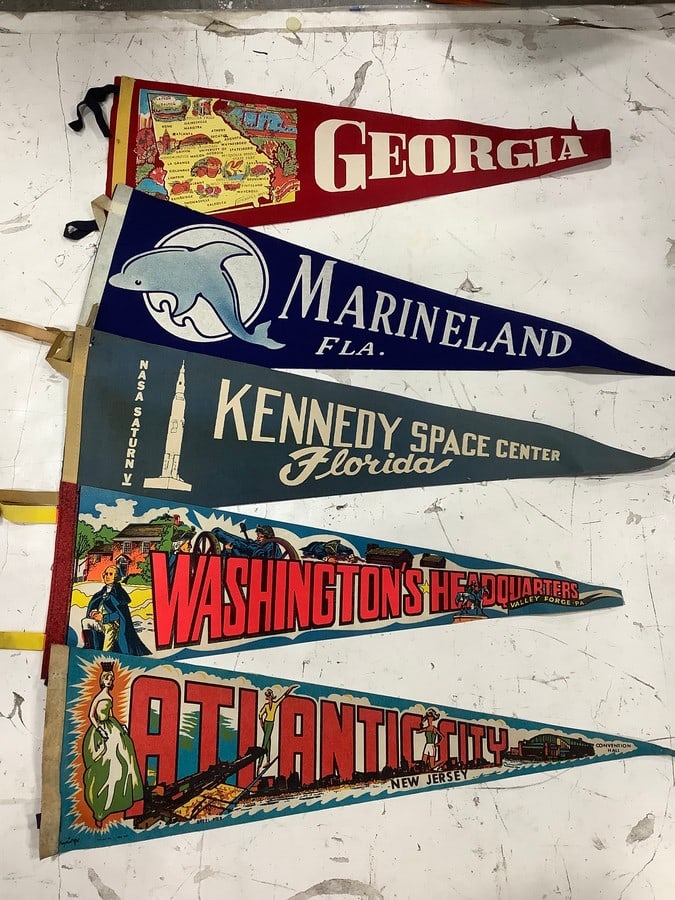 Vintage banners(Marineland, Georgia, Kennedy Space Center, and more-27in.longest) (1 of 1)