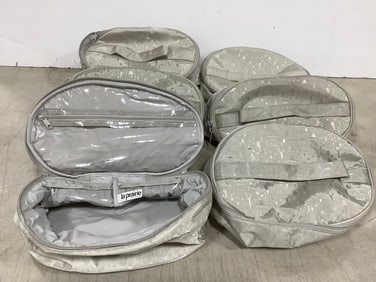 La Prairie travel bags set