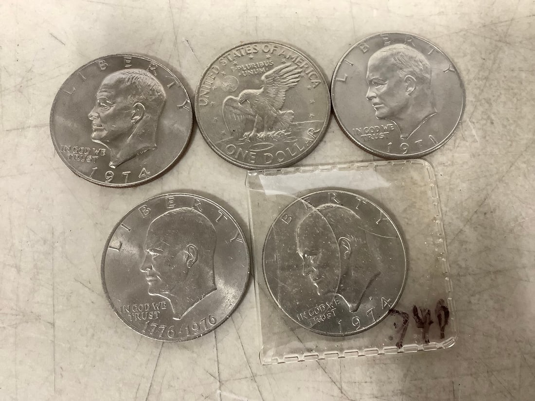 Various 1971-1976 Coins (1 of 1)