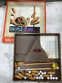 Vintage Skittle Bowl Board Game (with game pieces)