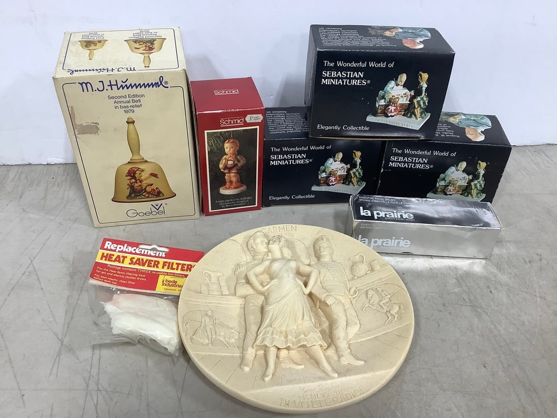 Decorative Plate, Ceramic Figures, Bell, and more (Goebel, Schmid, etc): Decorative Plate, Ceramic Figures, Bell, and more (Goebel, Schmid, etc)