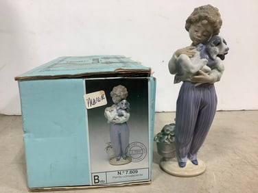 Boy with Puppy Ceramic Lladro Figure - 7.609 (8.5in Tall)